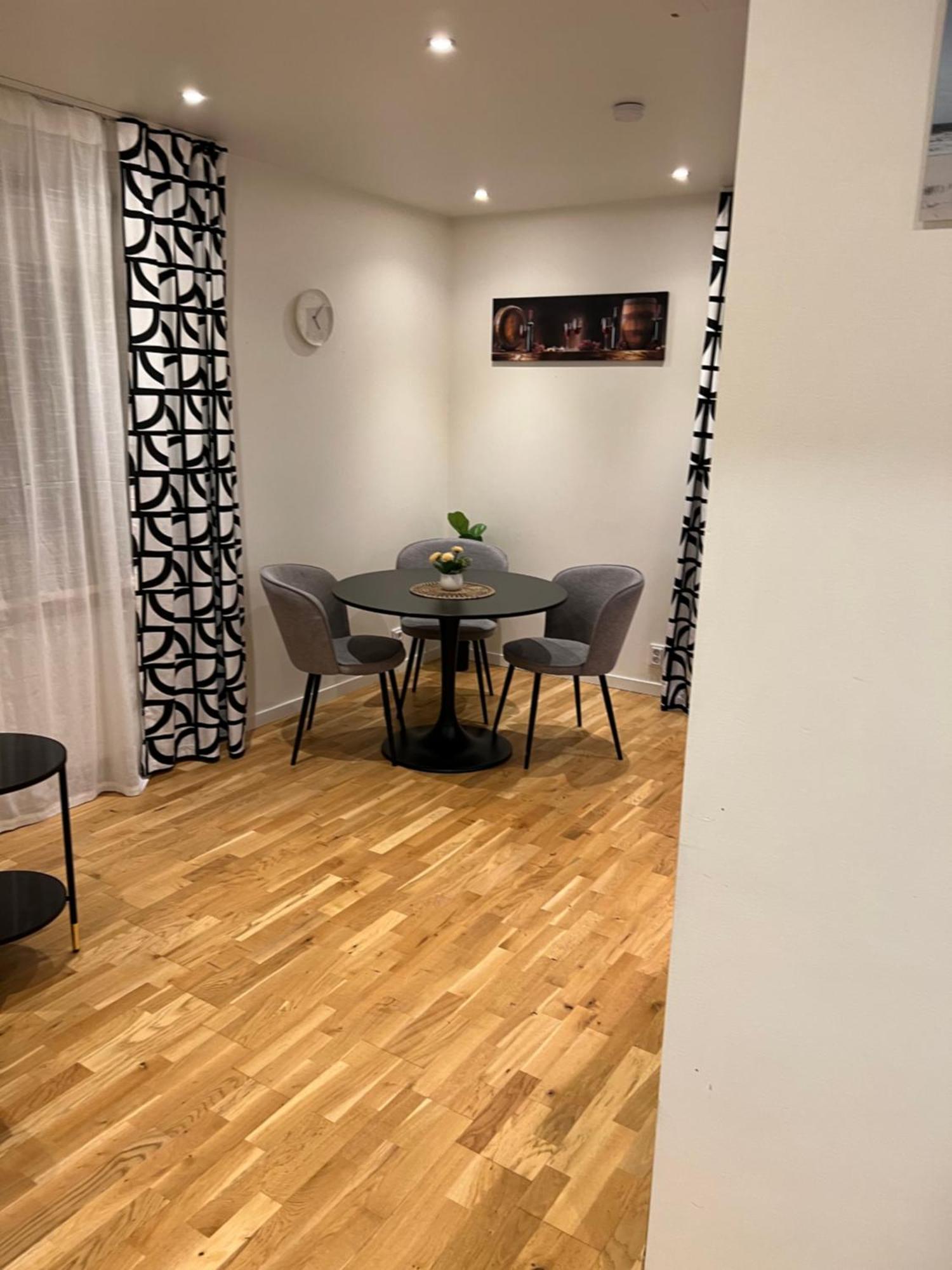 Noah Longstay Apartment فيستيروس المظهر الخارجي الصورة